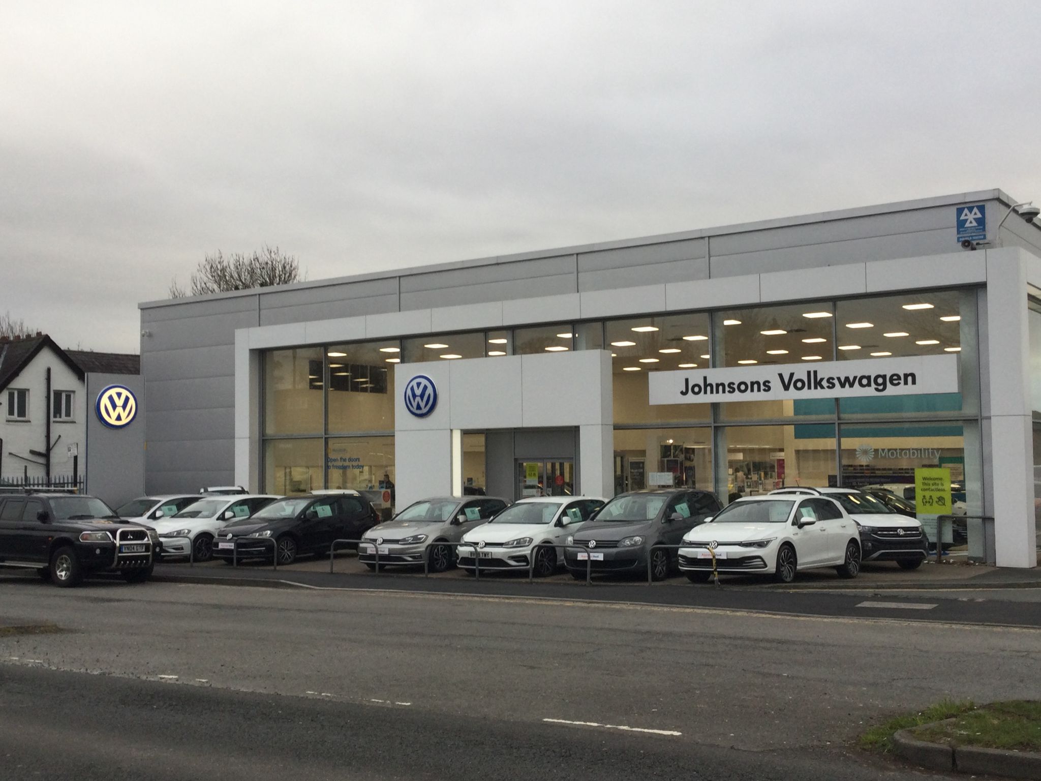 Johnsons Volkswagen Sutton Coldfield Car dealership in Sutton